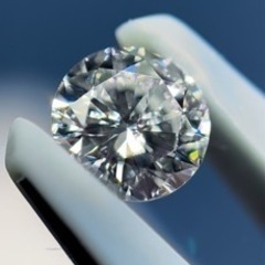 ガーネット内包 天然ダイヤモンド 0.26ct 宝石の内部世界の画像