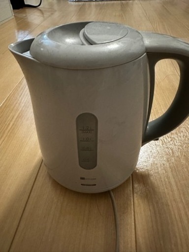 電気ケトル　ニトリ　SN-3228