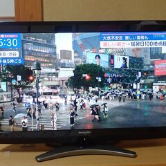 シャープ　液晶テレビ　32インチ