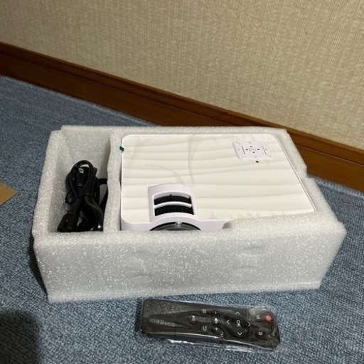 プロジェクター