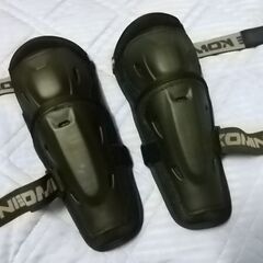 セット購入可●値引き●バイク用 プロテクター肘用ひじ用の画像