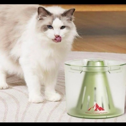【新品未使用】自動給水器 猫　水飲み器 3重ろ過 ペット用 活性炭フィルター 2.5L 大容量