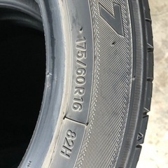トーヨー 175/60r16 夏 4本の画像