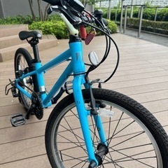 自転車 クロスバイクの画像