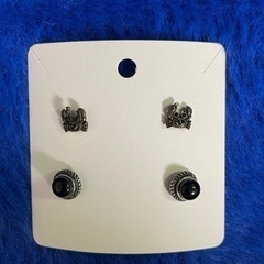  可愛いピアス   2点