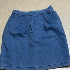 服/ファッション スカート