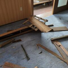 余った木材端材　解体した木材　薪ストーブやキヤンプ用焚き火用にいかがでしょうか　岐阜県不破郡垂井町で引き渡しの画像