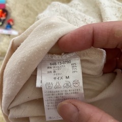 美品【グラシア】レースカットソーM
の画像