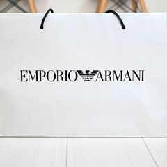 【受付終了】アルマーニ・ARMANI男性用靴下/新品未使用「おしゃれは足元から」ちらっと見える、さりげないブランドロゴがおしゃれ！「この人素敵！」と思わせる小物使いでワンランク上の大人のおしゃれ感を演出！箱付き/紙袋付きの画像