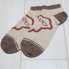 【受付終了】アルマーニ・ARMANI男性用靴下/新品未使用「おしゃれは足元から」ちらっと見える、さりげないブランドロゴがおしゃれ！「この人素敵！」と思わせる小物使いでワンランク上の大人のおしゃれ感を演出！箱付き/紙袋付きの画像