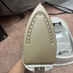 東芝 コードレスアイロン La・Coo   TA-FV52の画像