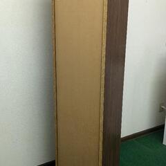 【棚板位置変更可】収納家具の画像