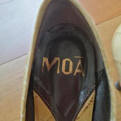 【ほぼ新品】MOA  22.5くらい（表記サイズ36）の画像