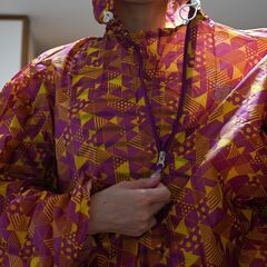 【受付終了】ラブシャオリジナルポンチョ/あの伝説的な2016年開催時のデザイン！ポンチョ型なので身長体型関係なく着用しやすい！自転車に乗る際にも◎珍しい柄デザインで、雨の日の主役に！の画像