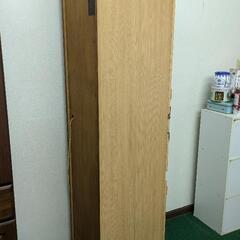 棚位置変更可　コンセント通電確認済　収納家具の画像