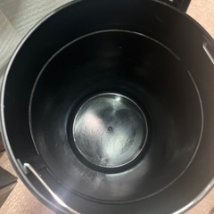 ゴミ箱の画像