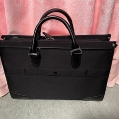 ビジネスバッグの画像