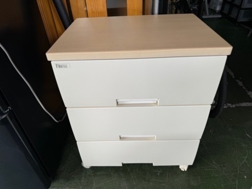fits 天板木製衣類収納　チェスト　三段　中古