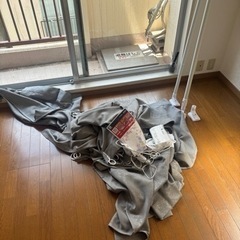 
カーテン、椅子など