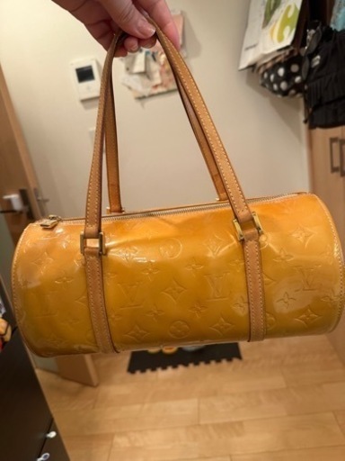 ルイヴィトン　モノグラムヴェルニ　ベッド