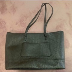 【最終値下げ】guess トートバッグ　ブランドの画像