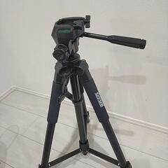 カメラ三脚