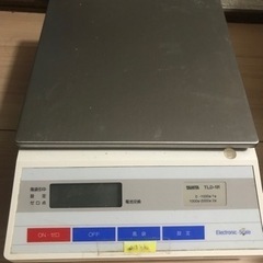 タニタ　TANITA TLD-101  テーブルスケール