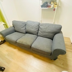 【無料】IKEA エークトルプ　三人がけソファ