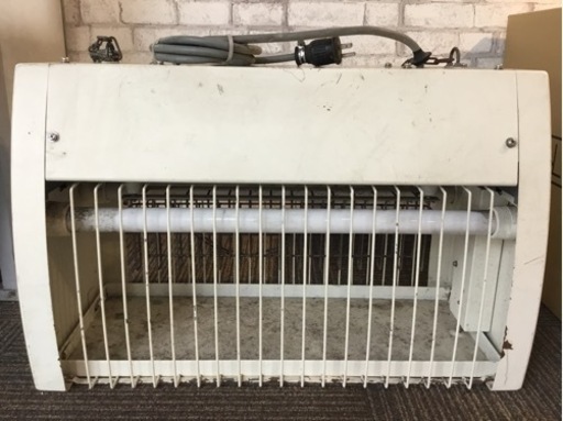 【店頭引取限定】【中古】【現状販売】 Panasonic パナソニック 電撃殺虫器 9,680円(税込)