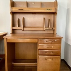 学習机【町田市再生家具】　240928
