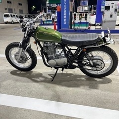 sr400 トラッカーカスタム