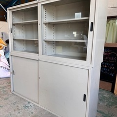 7/9までに引取できる方⚠️事務所に☆オフィス家具☆棚☆書類棚☆...