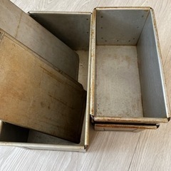 食パン型蓋付き　アルタイト　の画像