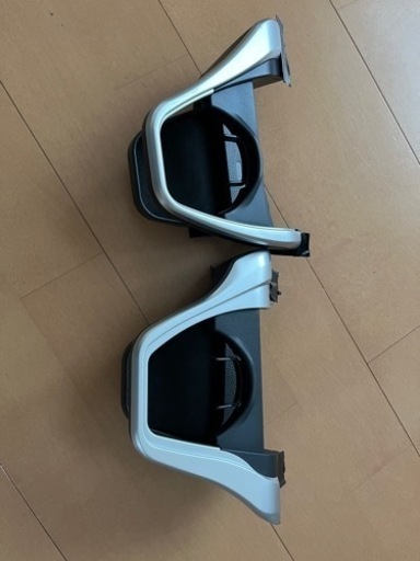 カローラクロス用車内パーツ
