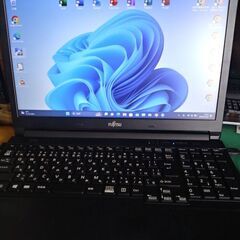お渡しする方が決まりました。爆速！美品です。 Windows11 Office 2021 LIFEBOOK A576/P i5-6300U （第六世代）メモリ8GB SSD 256GB Webカメラ搭載