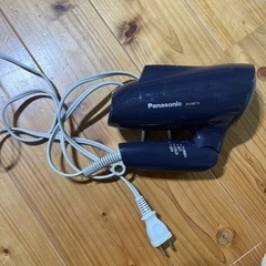Panasonic パナソニック　ヘアドライヤー　EH-NE13