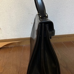 ハンドバッグ　鍵つき　未使用の画像