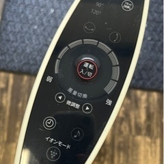 【中古品】SHARP シャープ プラズマクラスター 25000 スリムイオンファン PF-ETC1-W リモコン付き 2012年製　季節家電 空調家電 加湿器の画像