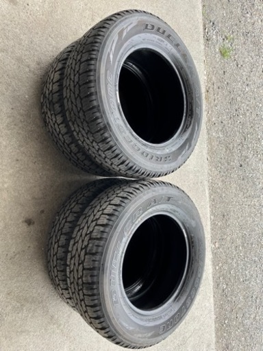 ハイラックス、サマータイヤ、265/65r17、走行50km