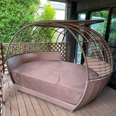 屋外ソファの画像