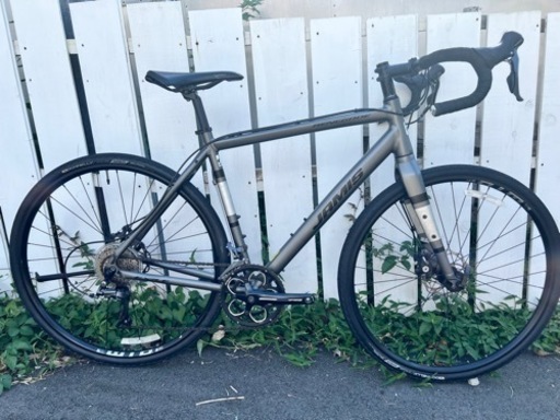 jamis renegade 2019 T6 グラベルロード