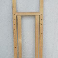 シンプルなデザインのイーゼル　木製　折りたたみ式　デッサン・絵画...