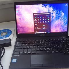 富士通LIFEBOOK U939 超薄型軽量13インチ i5第8...