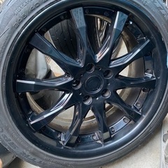 車のパーツ タイヤ、ホイールの画像