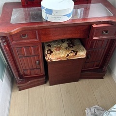 アンティーク家具 ドレッサーの画像