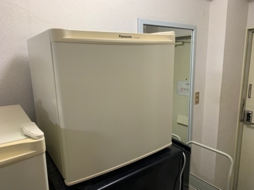 小型冷蔵庫