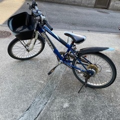 自転車 マウンテンバイクの画像