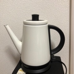 ベルソス　電気ケトル1L 