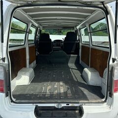 H23キャラバンバン切替4WD.ディーゼルターボロング3人乗り！車検R7.4迄あり！足廻り整備完了！荷台広々！の画像
