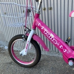 美品 14インチ 自転車 子供用 ヘルメット 補助輪付き　 　 の画像